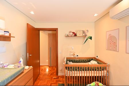 Apartamento à venda com 104m², 3 quartos e 1 vaga Apartamento à venda com 104m², 3 quartos e 1 vagaQuarto 3
