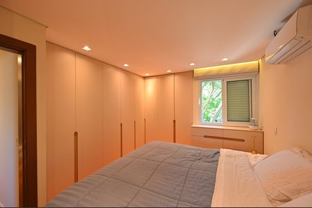 Apartamento à venda com 104m², 3 quartos e 1 vaga Apartamento à venda com 104m², 3 quartos e 1 vagaSuite