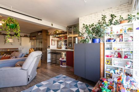 Apartamento à venda com 2 quartos, 87m² em Vila Romana, São Paulo