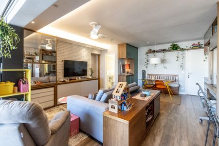 Apartamento à venda com 2 quartos, 87m² em Vila Romana, São Paulo