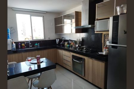 Foto 13 de apartamento para alugar com 3 quartos, 110m² em Castelo, Belo Horizonte