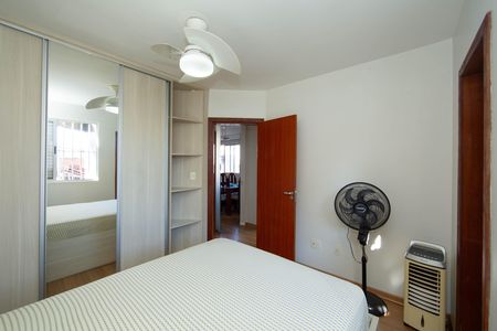 QUARTO3 de apartamento para alugar com 3 quartos, 92m² em Alto Barroca, Belo Horizonte