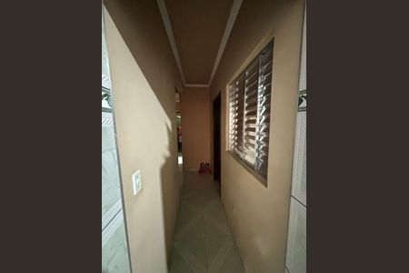 Corredor quarto 1 de casa para alugar com 2 quartos, 75m² em Jardim Isaura, Barueri