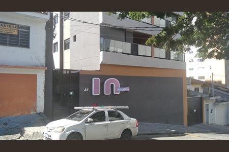Studio para alugar com 28m², 1 quarto e sem vaga Studio para alugar com 28m², 1 quarto e sem vagaFachada