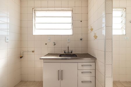 Cozinha de apartamento para alugar com 2 quartos, 70m² em Alto da Lapa, São Paulo