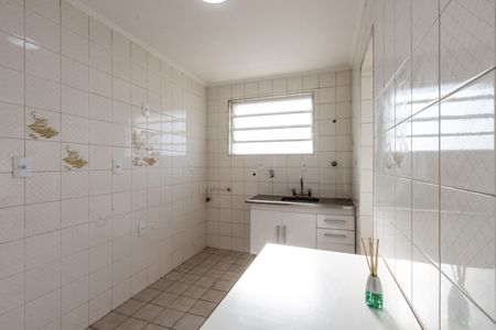 Apartamento para alugar com 70m², 2 quartos e 1 vaga
