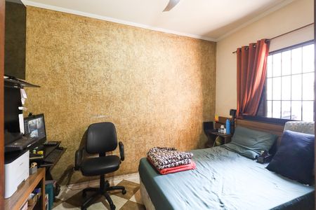 Casa à venda com 290m², 3 quartos e 7 vagas Casa à venda com 290m², 3 quartos e 7 vagasQuarto 2