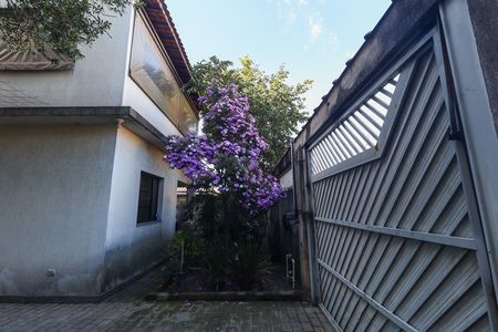 Casa à venda com 290m², 3 quartos e 7 vagas Casa à venda com 290m², 3 quartos e 7 vagasJardim