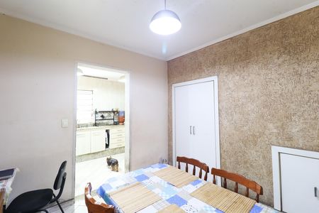 Casa à venda com 290m², 3 quartos e 7 vagas Casa à venda com 290m², 3 quartos e 7 vagasCopa