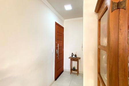 Apartamento à venda com 86m², 3 quartos e 2 vagas Apartamento à venda com 86m², 3 quartos e 2 vagasHall de Entrada