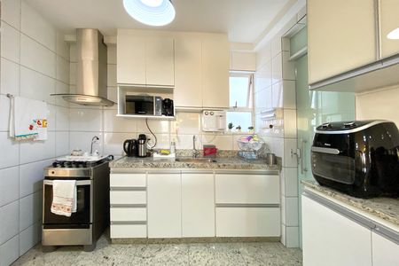 Apartamento à venda com 86m², 3 quartos e 2 vagas Apartamento à venda com 86m², 3 quartos e 2 vagasCozinha