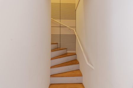 Apartamento à venda com 50m², 1 quarto e 1 vaga Apartamento à venda com 50m², 1 quarto e 1 vagaEscadas Suíte