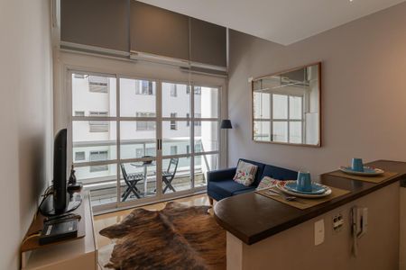 Apartamento para alugar com 1 quarto, 50m² em Indianópolis, São Paulo