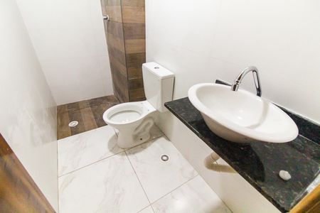 Apartamento para alugar com 45m², 2 quartos e sem vaga Apartamento para alugar com 45m², 2 quartos e sem vagaBanheiro