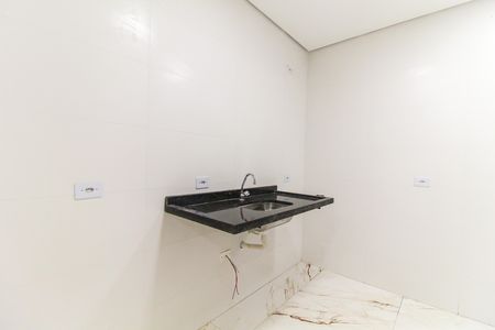 Apartamento para alugar com 45m², 2 quartos e sem vaga Apartamento para alugar com 45m², 2 quartos e sem vagaCozinha e Área de Serviço