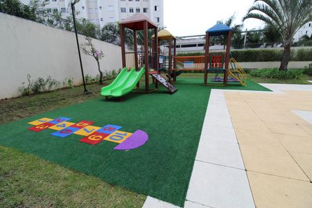 Apartamento para alugar com 133m², 4 quartos e 3 vagasÁrea comum - Playground