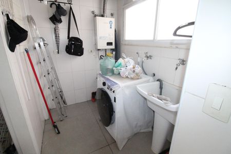 Área de Serviço de apartamento para alugar com 4 quartos, 133m² em Jardim das Industrias, São José dos Campos