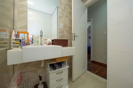 Apartamento à venda com 170m², 4 quartos e 2 vagas Apartamento à venda com 170m², 4 quartos e 2 vagasBANHEIRO2