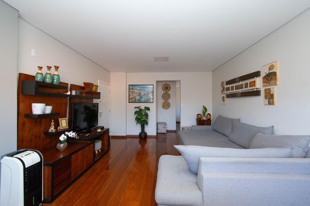 Apartamento à venda com 170m², 4 quartos e 2 vagas Apartamento à venda com 170m², 4 quartos e 2 vagasSALA