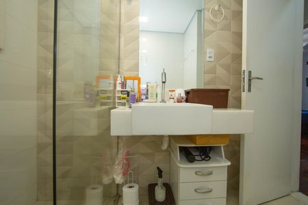 Apartamento à venda com 170m², 4 quartos e 2 vagas Apartamento à venda com 170m², 4 quartos e 2 vagasBANHEIRO2