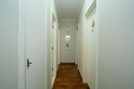 Apartamento à venda com 170m², 4 quartos e 2 vagas Apartamento à venda com 170m², 4 quartos e 2 vagasCORREDOR