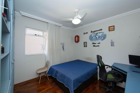 Apartamento à venda com 170m², 4 quartos e 2 vagas Apartamento à venda com 170m², 4 quartos e 2 vagasQUARTO3