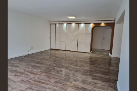 Apartamento para alugar com 3 quartos, 150m² em Cerqueira César, São Paulo