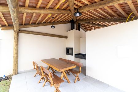 Apartamento para alugar com 44m², 2 quartos e 1 vaga