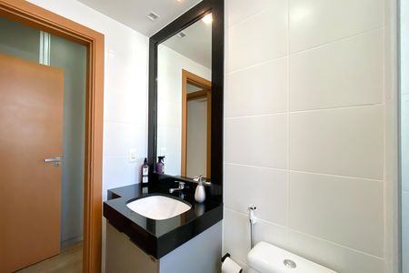 Apartamento para alugar com 60m², 2 quartos e sem vaga Apartamento para alugar com 60m², 2 quartos e sem vagaBanheiro da Suíte