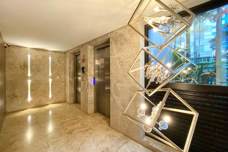 Área comum de apartamento para alugar com 2 quartos, 60m² em São Pedro, Belo Horizonte