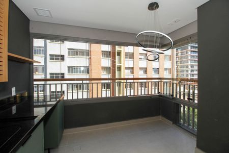 Apartamento à venda com 37m², 1 quarto e sem vaga Apartamento à venda com 37m², 1 quarto e sem vagaVaranda da Sala e Cozinha