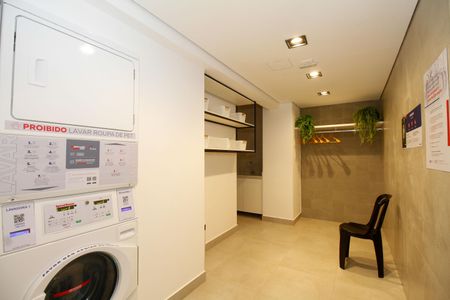 Apartamento à venda com 37m², 1 quarto e sem vaga Apartamento à venda com 37m², 1 quarto e sem vagaÁrea Comum - Lavanderia