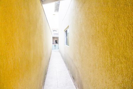 Casa de condomínio à venda com 220m², 3 quartos e 4 vagas Casa de condomínio à venda com 220m², 3 quartos e 4 vagasEntrada
