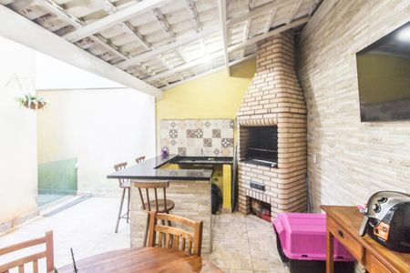 Casa de condomínio à venda com 220m², 3 quartos e 4 vagas Casa de condomínio à venda com 220m², 3 quartos e 4 vagasÁrea gourmet