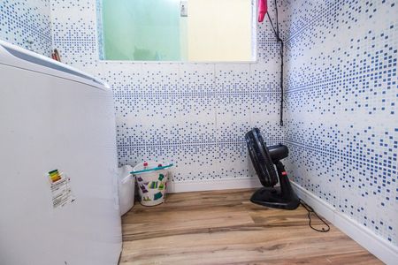 Casa de condomínio à venda com 220m², 3 quartos e 4 vagas Casa de condomínio à venda com 220m², 3 quartos e 4 vagasÁrea de Serviço