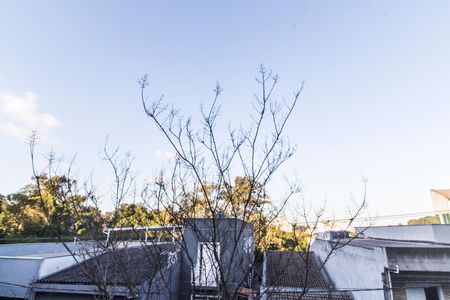 Casa de condomínio à venda com 220m², 3 quartos e 4 vagas Casa de condomínio à venda com 220m², 3 quartos e 4 vagasVista da Suíte