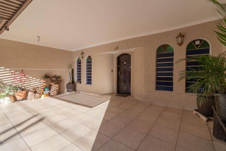 Garagem de casa à venda com 3 quartos, 150m² em Jardim Santa Maria, São Paulo