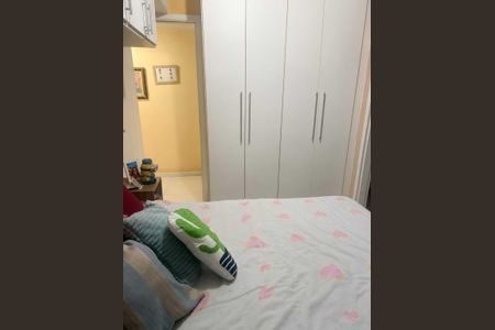Quarto de apartamento para alugar com 3 quartos, 90m² em Vila Valqueire, Rio de Janeiro