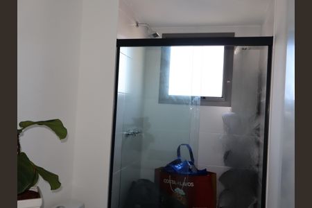 Apartamento à venda com 80m², 2 quartos e 1 vaga Apartamento à venda com 80m², 2 quartos e 1 vagaBanheiro Suíte