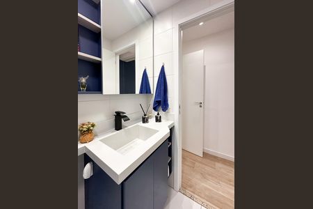 Apartamento à venda com 60m², 2 quartos e 2 vagas Apartamento à venda com 60m², 2 quartos e 2 vagasBanheiro da Suíte