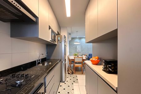 Apartamento à venda com 60m², 2 quartos e 2 vagas Apartamento à venda com 60m², 2 quartos e 2 vagasCozinha
