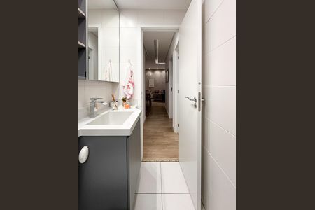 Apartamento à venda com 60m², 2 quartos e 2 vagas Apartamento à venda com 60m², 2 quartos e 2 vagasBanheiro Social