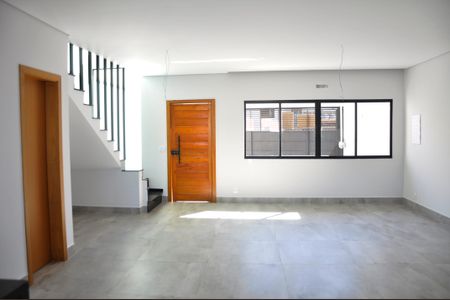 Casa à venda com 3 quartos, 150m² em Chácara Inglesa, São Paulo