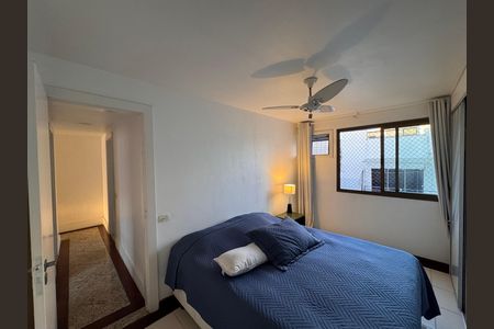 Apartamento para alugar com 232m², 3 quartos e 2 vagas Apartamento para alugar com 232m², 3 quartos e 2 vagasSuíte 1