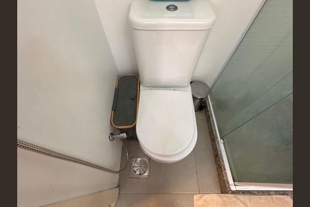 Apartamento para alugar com 232m², 3 quartos e 2 vagas Apartamento para alugar com 232m², 3 quartos e 2 vagasSuíte 2 - Banheiro
