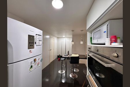 Cozinha de apartamento para alugar com 3 quartos, 232m² em Recreio dos Bandeirantes, Rio de Janeiro