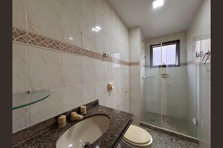 Apartamento para alugar com 232m², 3 quartos e 2 vagas Apartamento para alugar com 232m², 3 quartos e 2 vagasSuíte 1 - Banheiro