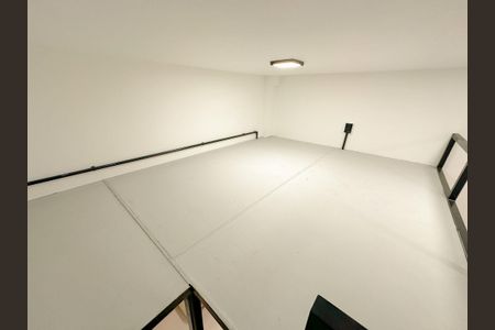 Quarto de kitnet/studio para alugar com 1 quarto, 24m² em Ipiranga, São José