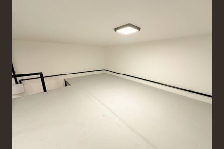 Quarto de kitnet/studio para alugar com 1 quarto, 24m² em Ipiranga, São José