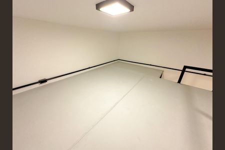 Quarto de kitnet/studio para alugar com 1 quarto, 24m² em Ipiranga, São José